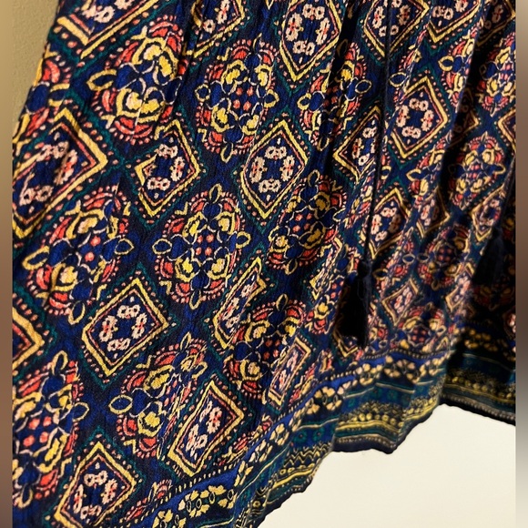 Old Navy Boho Artsy Long Sleeve Scoop Neck Top Tassels Relaxed Blouse Medium - Picture 4 of 9